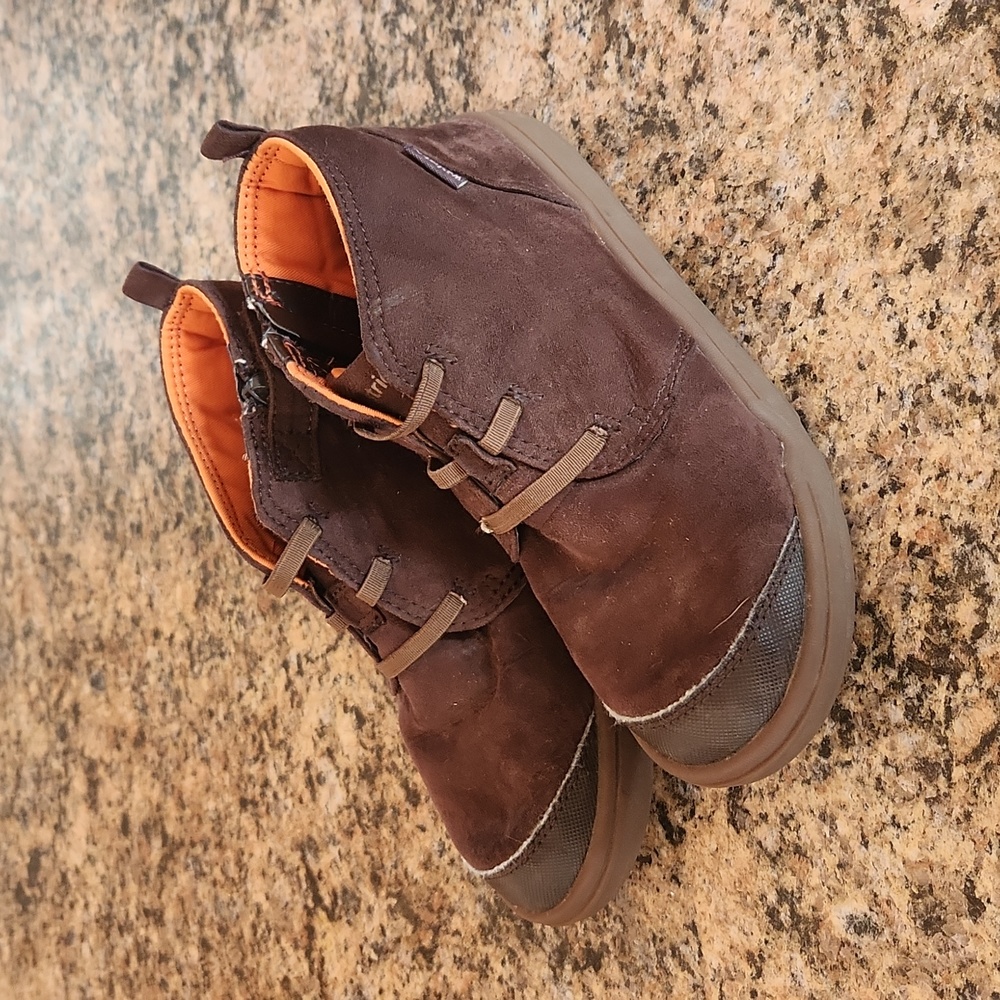 Boys Striderite Suede Boots Size 1